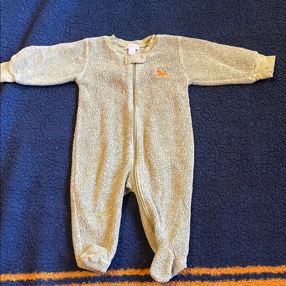 Kissy kissy baby pajama